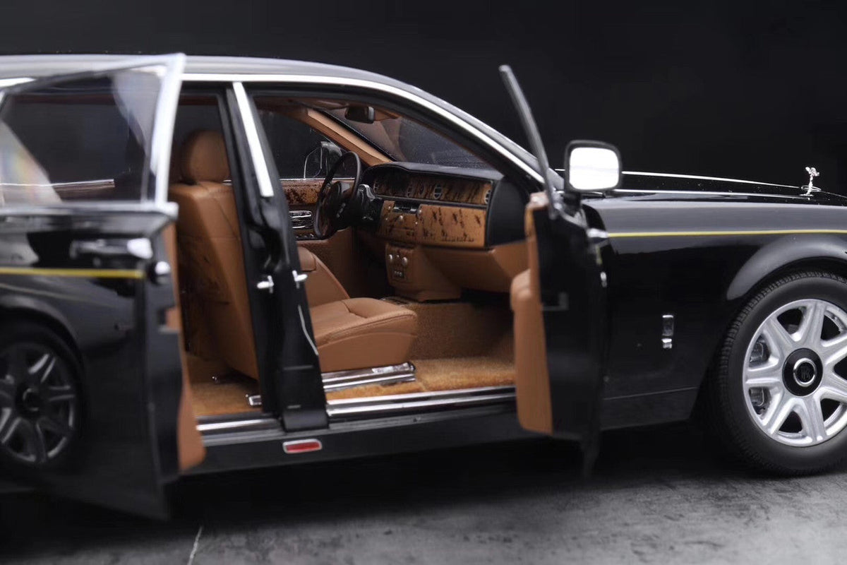 Rolls Royce Phantom EWB Limousine