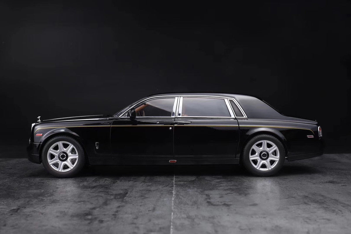 Rolls Royce Phantom EWB Limousine